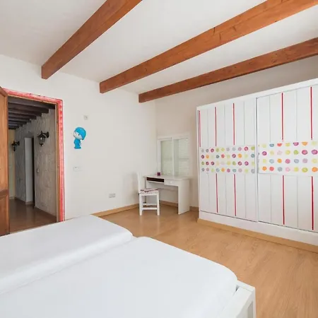 Villa Ca Sa Cristeta De S'escola *